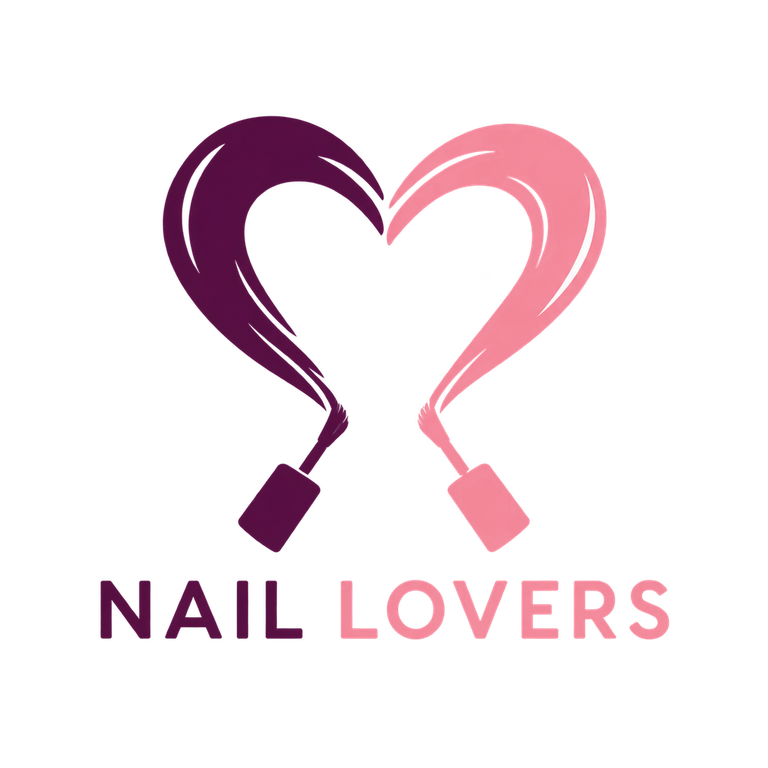 Nail Lovers logo